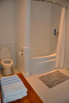 ...including towels and complimentary toiletries.